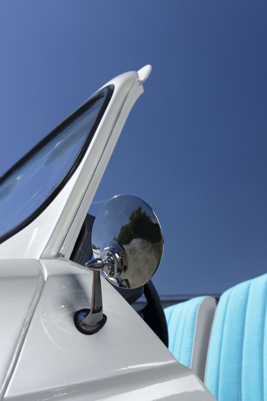 Детали экстерьера Renault 4L e-Plein Air Concept 2019 года  (фото 18 из 46)
